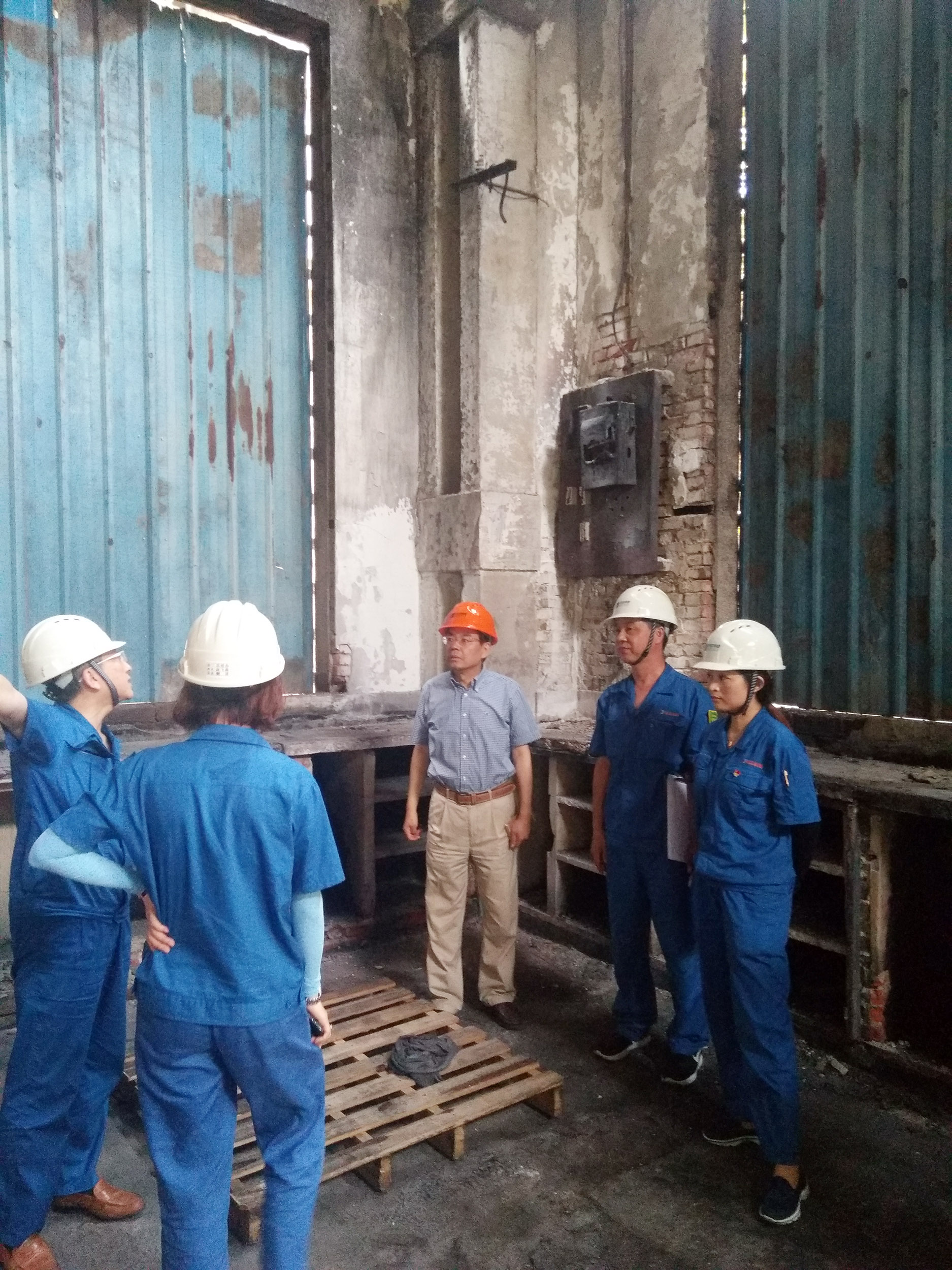 集團(tuán)公司副總經(jīng)理徐旭陽(yáng)赴申達(dá)公司開(kāi)展安全檢查