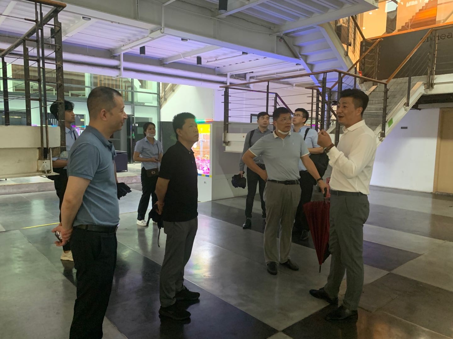 商業(yè)公司產(chǎn)業(yè)園系列考察活動(dòng)之一——上海8號(hào)橋、西岸、北虹橋創(chuàng)業(yè)城