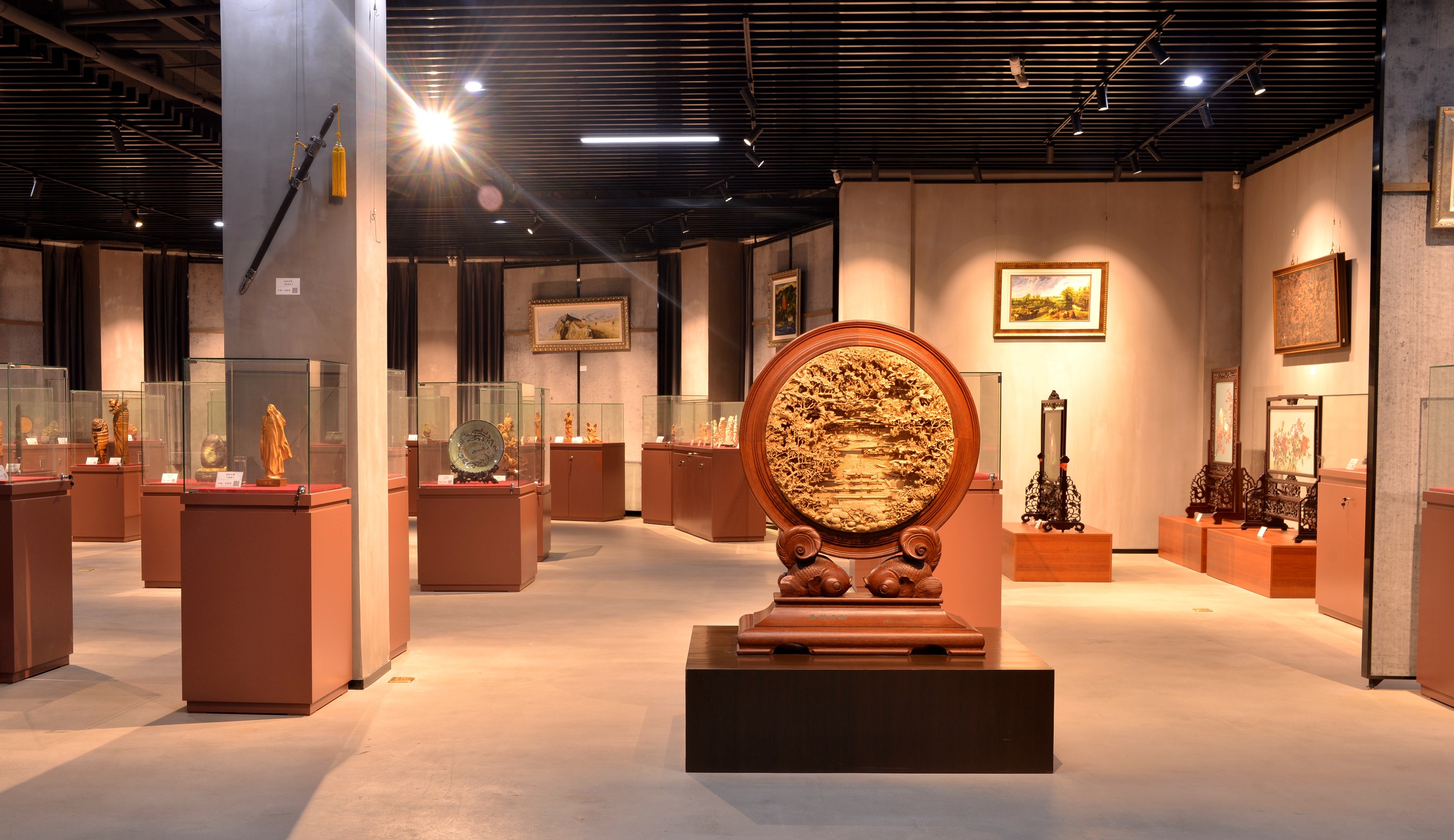 《工美文旅項(xiàng)目投資指引》發(fā)布 省二輕集團(tuán)致力于打響工美文旅產(chǎn)業(yè)品牌