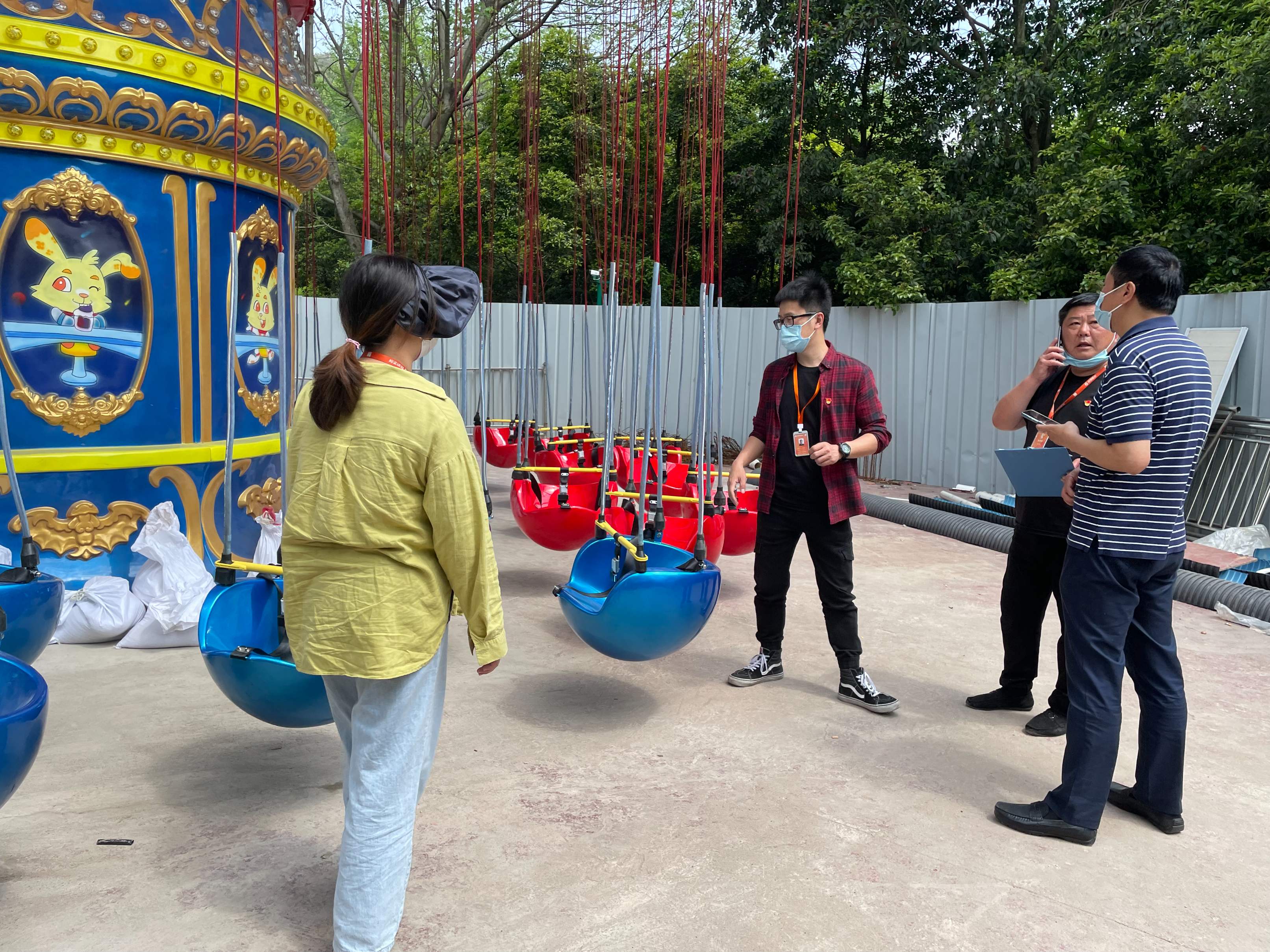 省二輕集團(tuán)下屬藝創(chuàng)文旅公司開展“黨員身邊無違章”系列活動