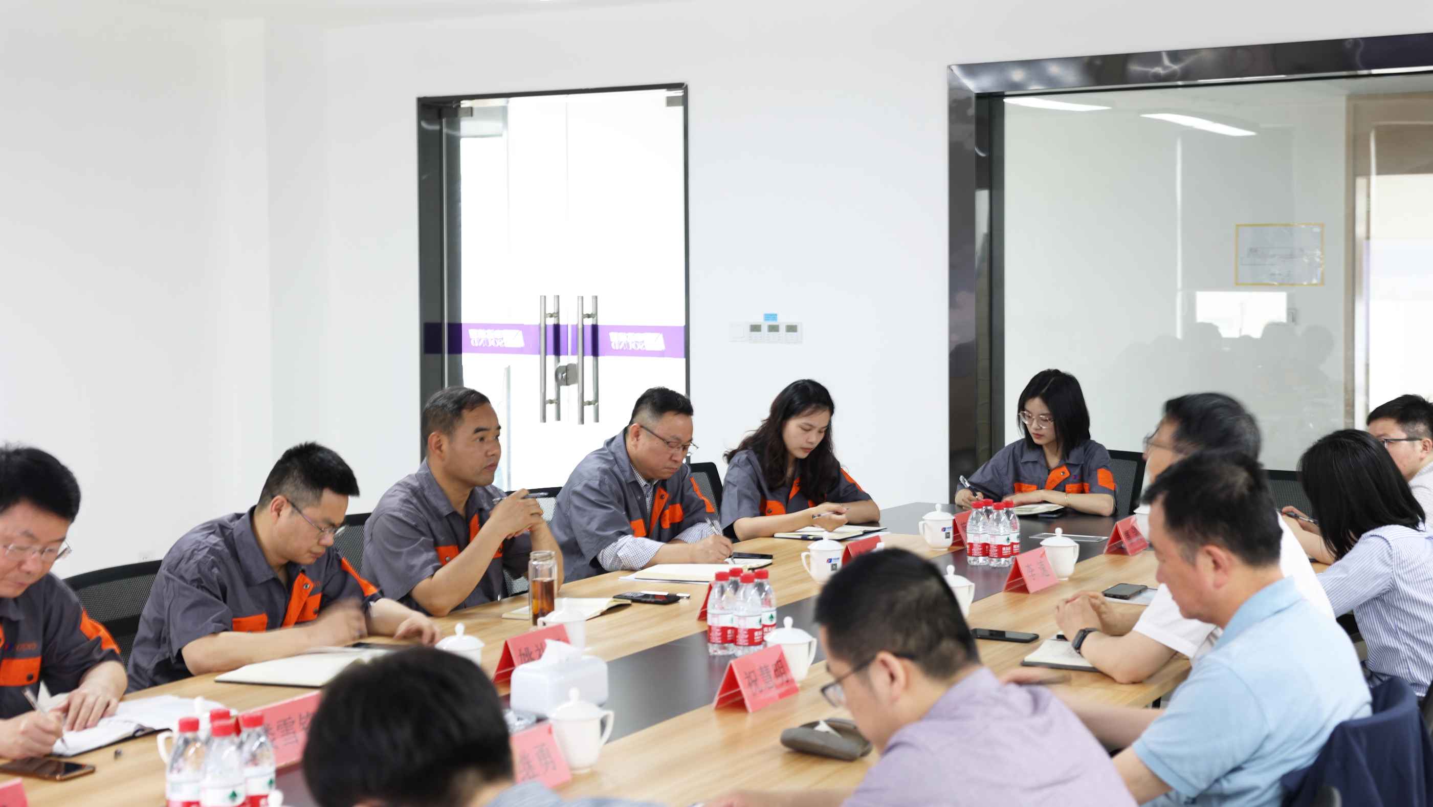 察實(shí)情謀實(shí)招 吳敏一行赴申達(dá)機(jī)器公司調(diào)研